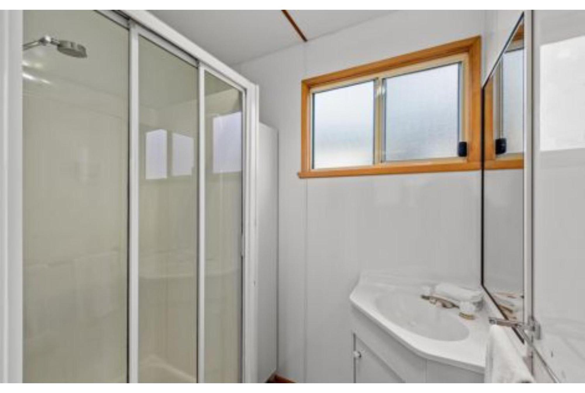 Discovery Parks - Hadspen Room photo